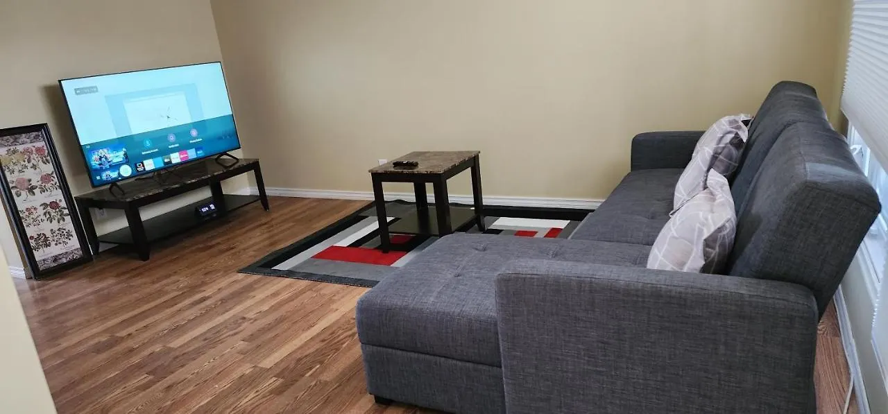 Chesskings - 3 Bedrooms - Chancellor Drive - Pembina Hwy Winnipeg 0*,