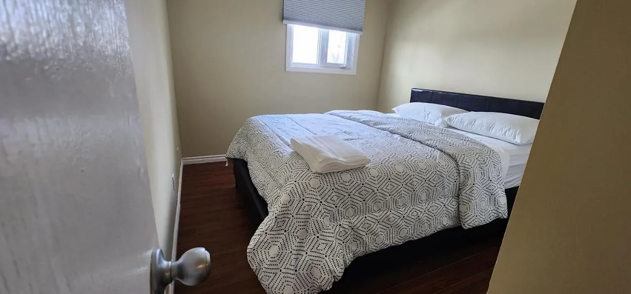Lägenhet Chesskings - 3 Bedrooms - Chancellor Drive - Pembina Hwy Winnipeg Kanada